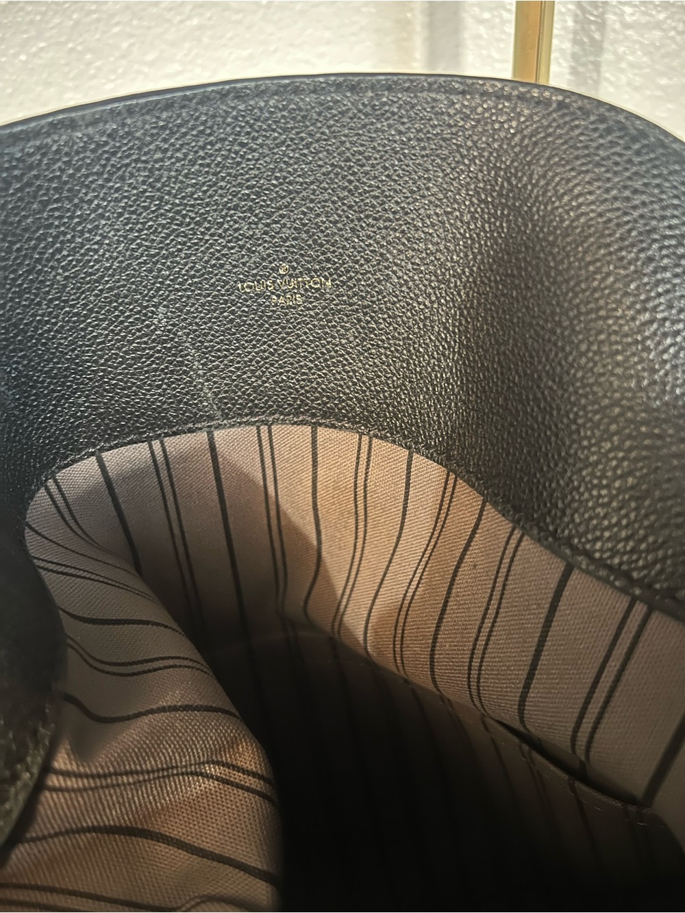 Louis Vuitton Melie Empreinte Hobo Bag Black - Picture 10 of 16